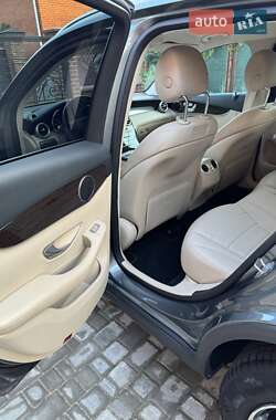 Внедорожник / Кроссовер Mercedes-Benz GLC-Class 2018 в 