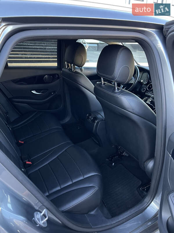 Внедорожник / Кроссовер Mercedes-Benz GLC-Class 2016 в Коломые