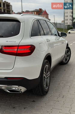 Внедорожник / Кроссовер Mercedes-Benz GLC-Class 2015 в 