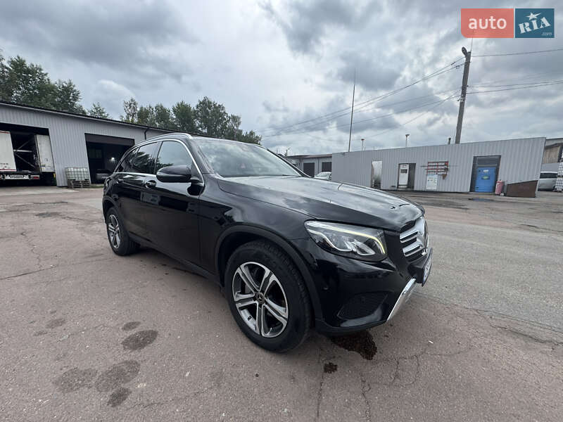 Позашляховик / Кросовер Mercedes-Benz GLC-Class 2018 в Чернігові