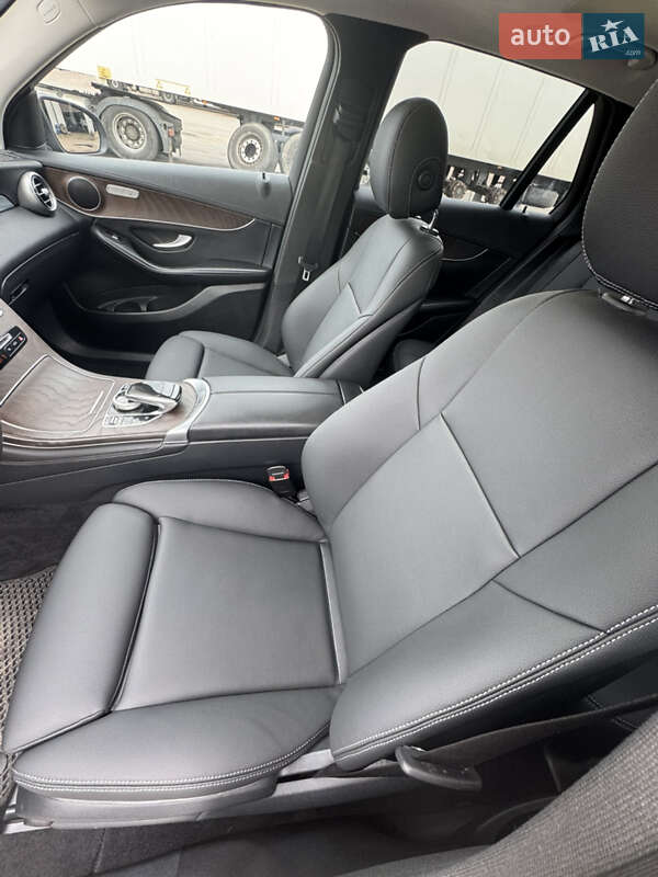 Позашляховик / Кросовер Mercedes-Benz GLC-Class 2018 в Чернігові