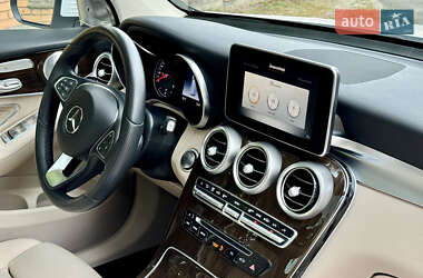 Внедорожник / Кроссовер Mercedes-Benz GLC-Class 2018 в 