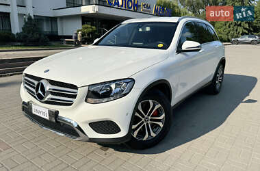 Позашляховик / Кросовер Mercedes-Benz GLC-Class 2017 в 