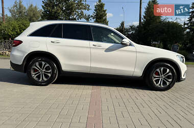 Позашляховик / Кросовер Mercedes-Benz GLC-Class 2017 в 