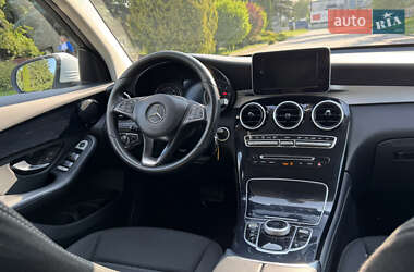 Позашляховик / Кросовер Mercedes-Benz GLC-Class 2017 в 