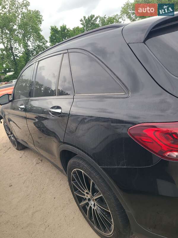 Позашляховик / Кросовер Mercedes-Benz GLC-Class 2021 в Києві