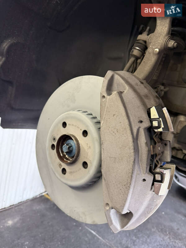 Внедорожник / Кроссовер Mercedes-Benz GLC-Class 2019 в Киеве