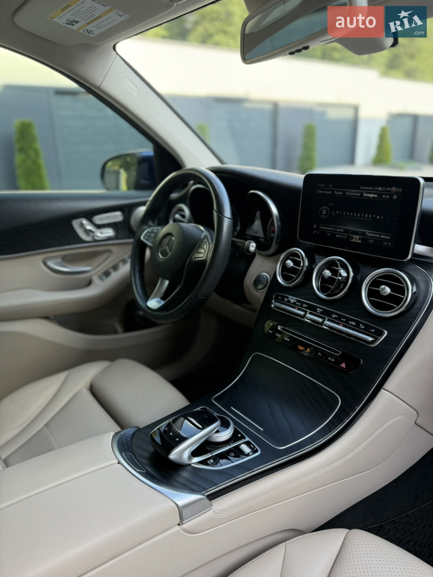 2019 Mercedes-Benz GLC - мініатюра 4