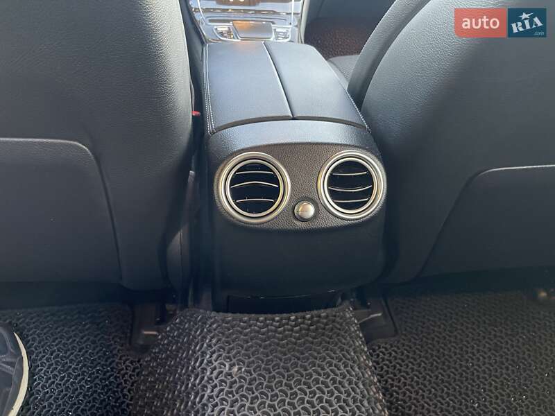 Внедорожник / Кроссовер Mercedes-Benz GLC-Class 2021 в Львове