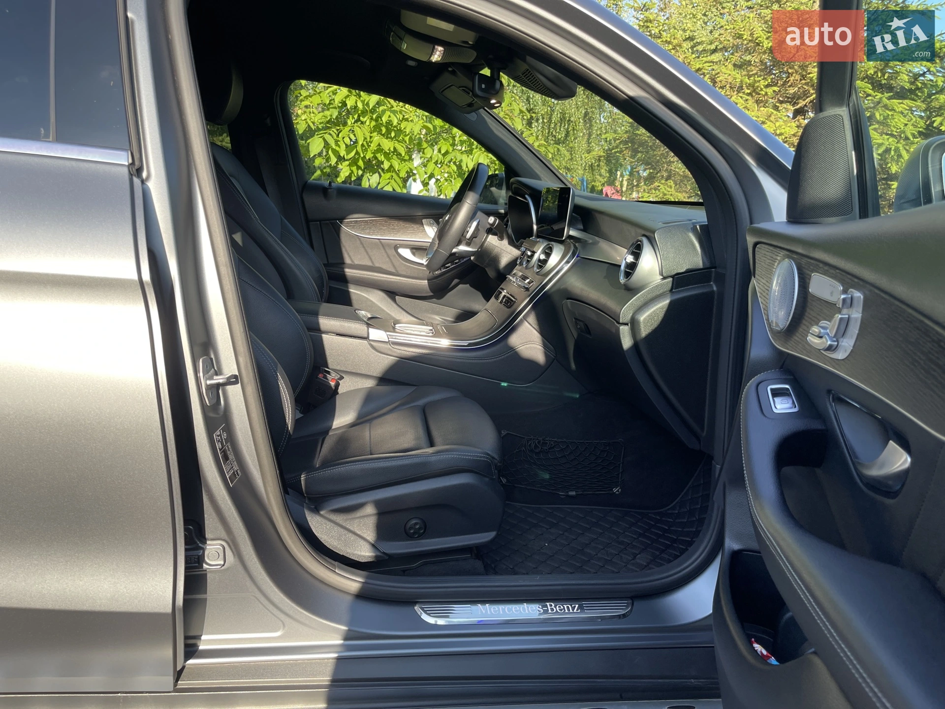 2020 Mercedes-Benz GLC - мініатюра 118