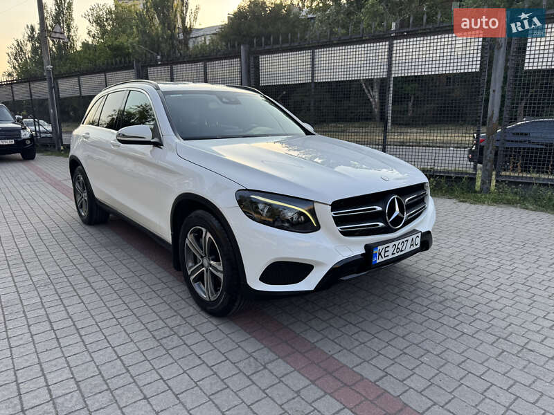 Mercedes-Benz GLC-Class 2015