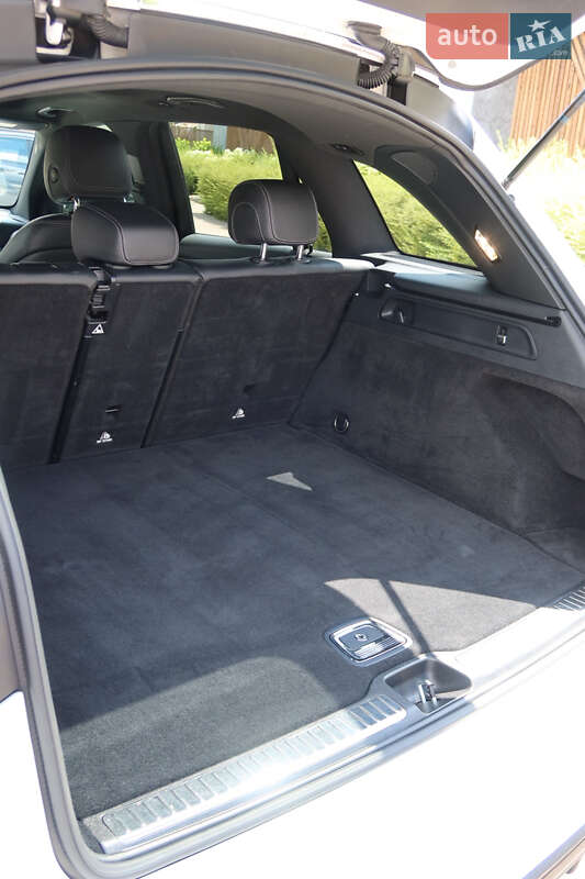 Внедорожник / Кроссовер Mercedes-Benz GLC-Class 2019 в Киеве