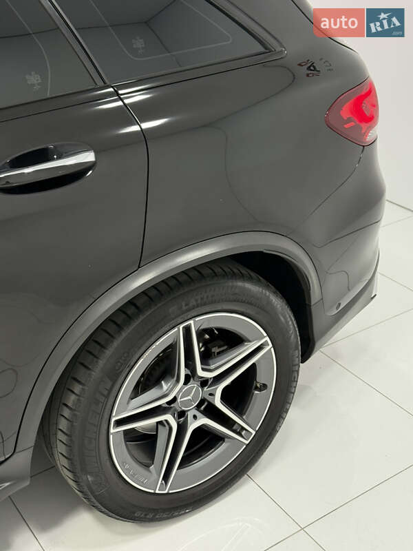 Позашляховик / Кросовер Mercedes-Benz GLC-Class 2019 в Одесі