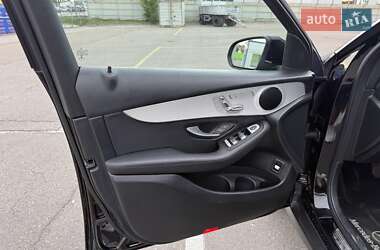 Внедорожник / Кроссовер Mercedes-Benz GLC-Class 2019 в 