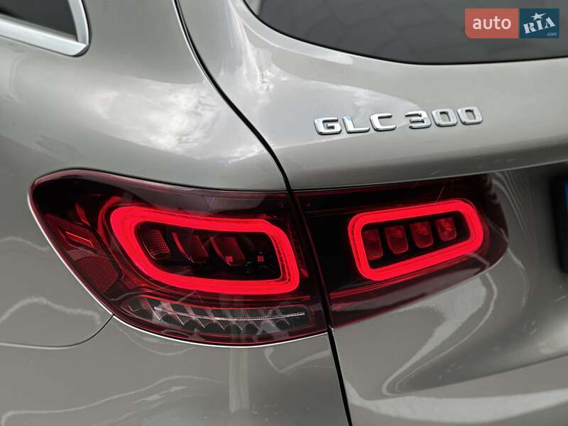 Внедорожник / Кроссовер Mercedes-Benz GLC-Class 2021 в Киеве