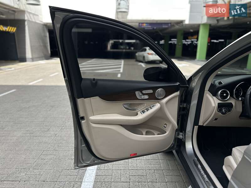 Внедорожник / Кроссовер Mercedes-Benz GLC-Class 2021 в Киеве