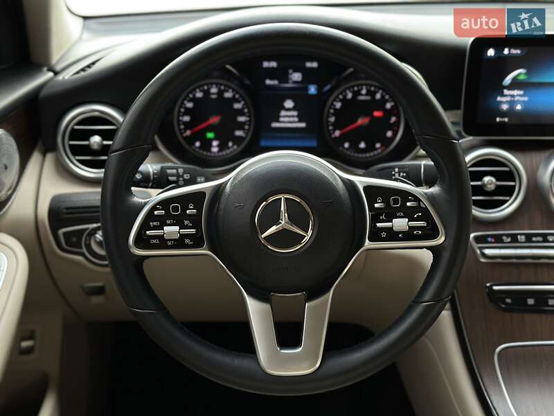 Внедорожник / Кроссовер Mercedes-Benz GLC-Class 2021 в Киеве