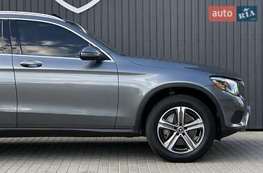 Внедорожник / Кроссовер Mercedes-Benz GLC-Class 2017 в 