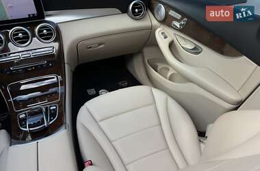 Внедорожник / Кроссовер Mercedes-Benz GLC-Class 2017 в 