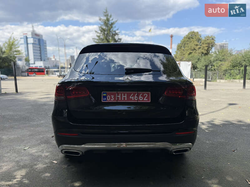 Внедорожник / Кроссовер Mercedes-Benz GLC-Class 2019 в Киеве