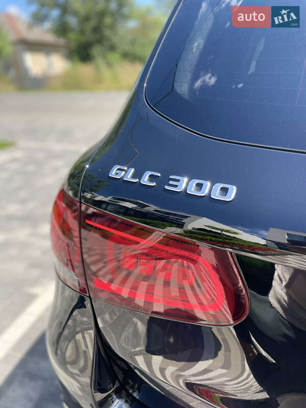 Внедорожник / Кроссовер Mercedes-Benz GLC-Class 2020 в Ужгороде