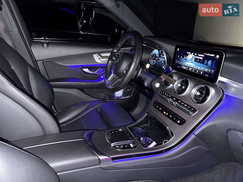 Внедорожник / Кроссовер Mercedes-Benz GLC-Class 2020 в Ужгороде