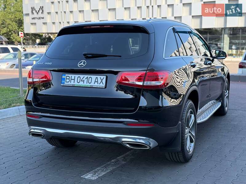 Внедорожник / Кроссовер Mercedes-Benz GLC-Class 2016 в Одессе