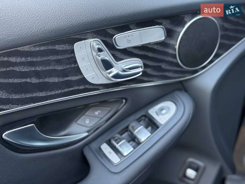 Внедорожник / Кроссовер Mercedes-Benz GLC-Class 2016 в Одессе