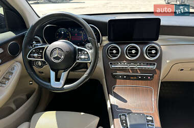 Внедорожник / Кроссовер Mercedes-Benz GLC-Class 2022 в 