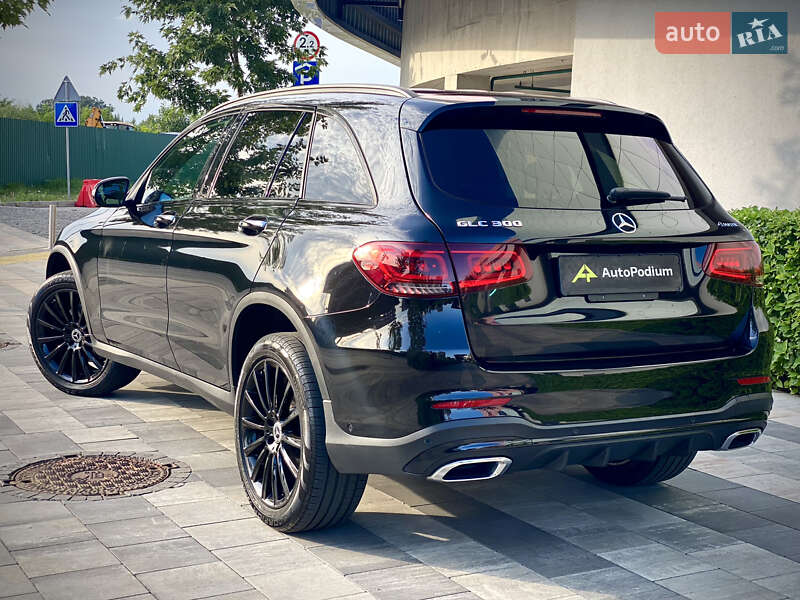 Внедорожник / Кроссовер Mercedes-Benz GLC-Class 2021 в Киеве