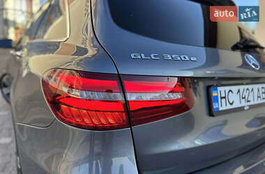 Внедорожник / Кроссовер Mercedes-Benz GLC-Class 2018 в 