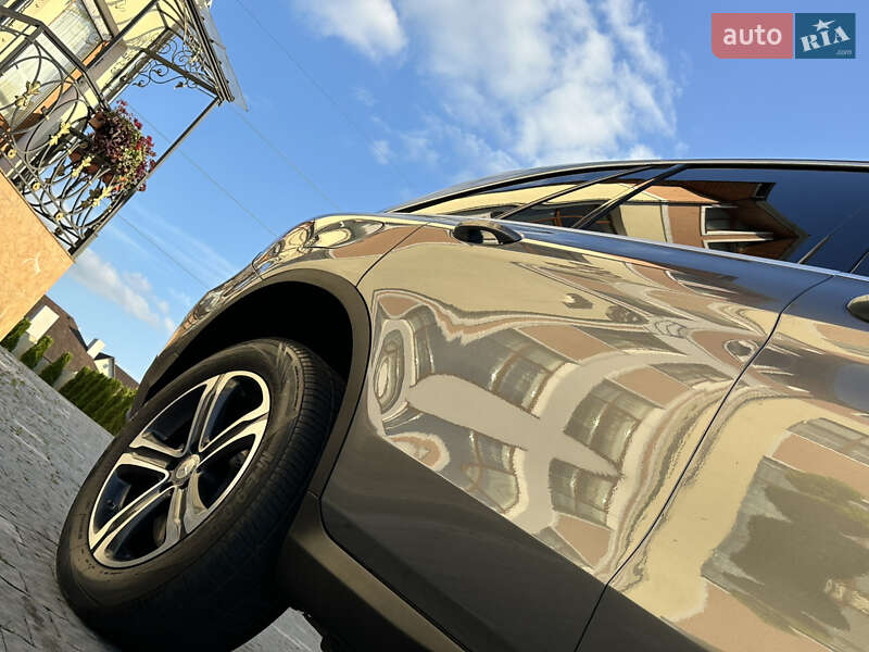 Позашляховик / Кросовер Mercedes-Benz GLC-Class 2018 в Дрогобичі