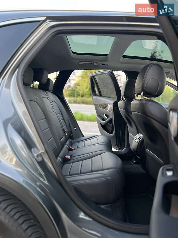 Внедорожник / Кроссовер Mercedes-Benz GLC-Class 2018 в Львове