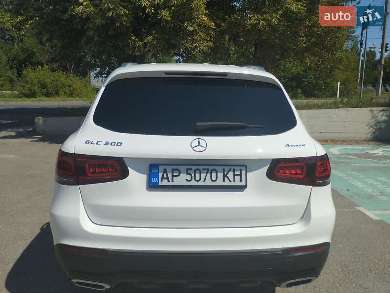 Внедорожник / Кроссовер Mercedes-Benz GLC-Class 2022 в Днепре