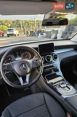 Внедорожник / Кроссовер Mercedes-Benz GLC-Class 2017 в 