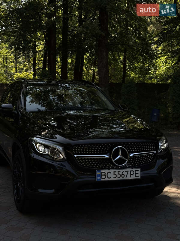 Внедорожник / Кроссовер Mercedes-Benz GLC-Class 2016 в Дрогобыче