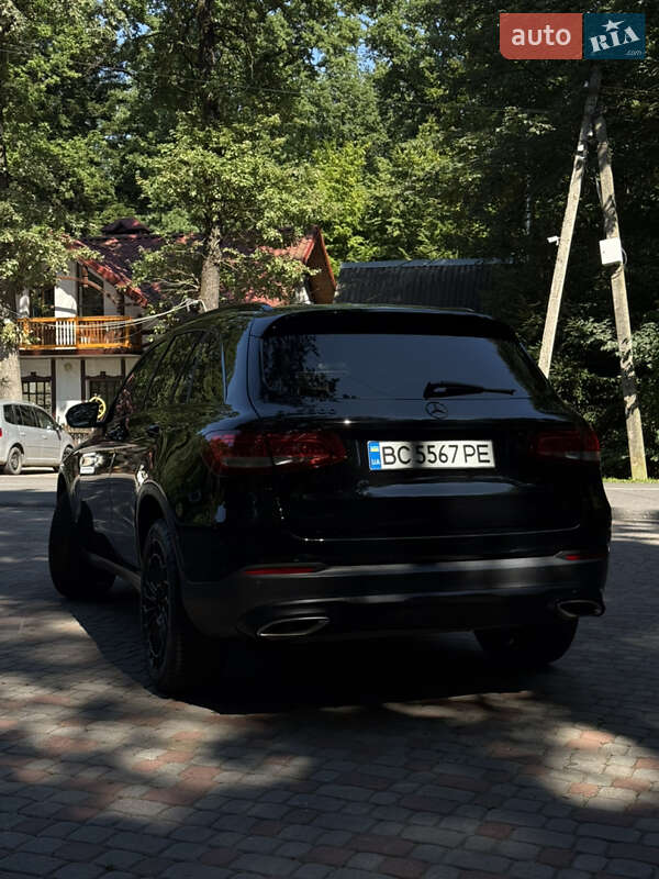 Внедорожник / Кроссовер Mercedes-Benz GLC-Class 2016 в Дрогобыче