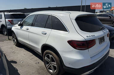 Внедорожник / Кроссовер Mercedes-Benz GLC-Class 2021 в 