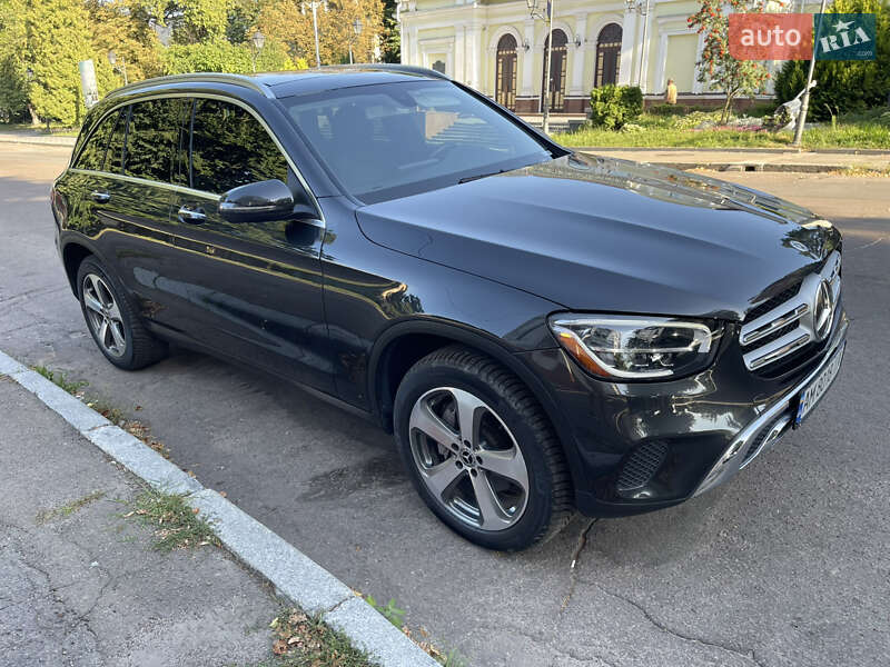 Позашляховик / Кросовер Mercedes-Benz GLC-Class 2020 в Києві