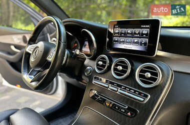 Внедорожник / Кроссовер Mercedes-Benz GLC-Class 2018 в 