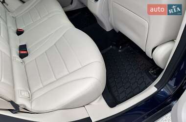 Внедорожник / Кроссовер Mercedes-Benz GLC-Class 2021 в 