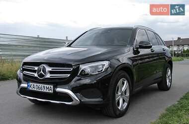 Позашляховик / Кросовер Mercedes-Benz GLC-Class 2017 в Києві