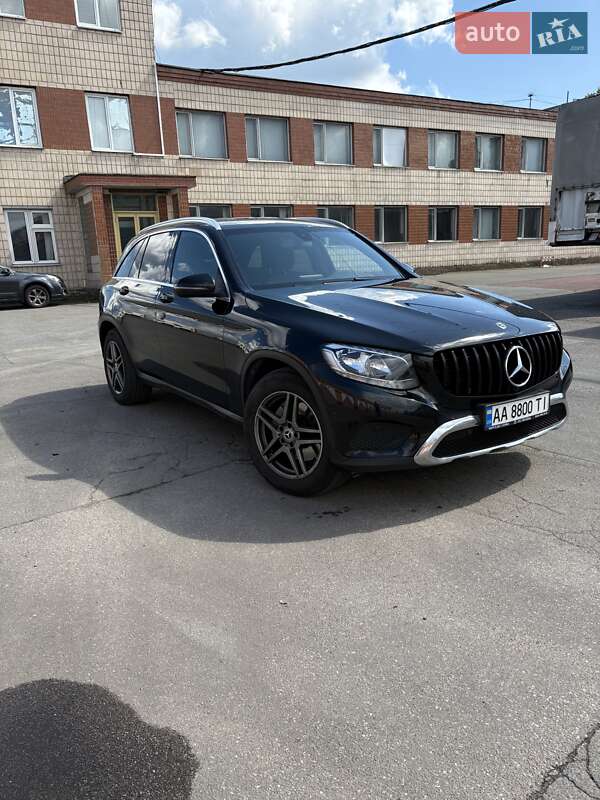 Mercedes-Benz GLC-Class 2017
