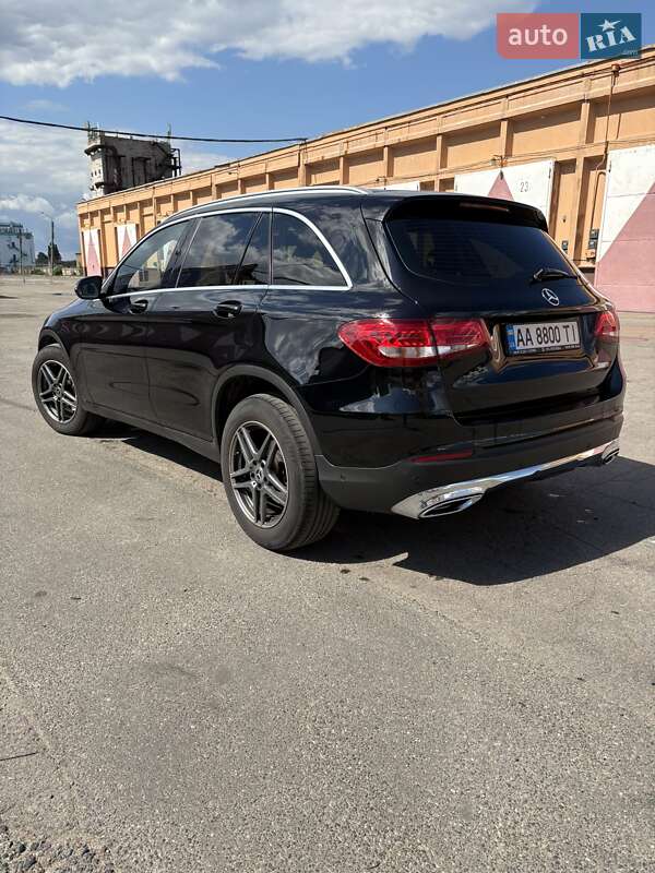 Внедорожник / Кроссовер Mercedes-Benz GLC-Class 2017 в Киеве