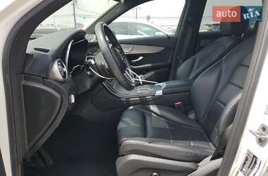 Внедорожник / Кроссовер Mercedes-Benz GLC-Class 2022 в 