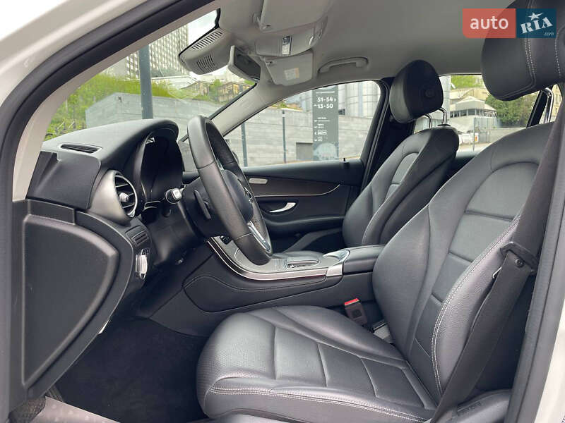 Внедорожник / Кроссовер Mercedes-Benz GLC-Class 2019 в Киеве фото 15 Внедорожник / Кроссовер Mercedes-Benz GLC-Class 2019 в Киеве