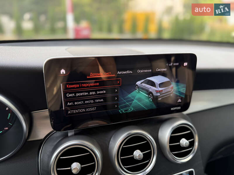 Внедорожник / Кроссовер Mercedes-Benz GLC-Class 2019 в Львове фото 42 Внедорожник / Кроссовер Mercedes-Benz GLC-Class 2019 в Львове