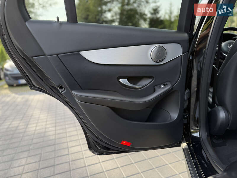 Внедорожник / Кроссовер Mercedes-Benz GLC-Class 2019 в Львове фото 46 Внедорожник / Кроссовер Mercedes-Benz GLC-Class 2019 в Львове