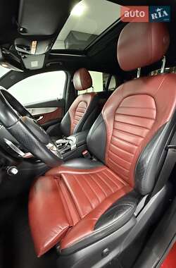 Внедорожник / Кроссовер Mercedes-Benz GLC-Class 2018 в 