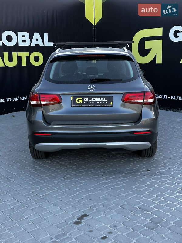 Внедорожник / Кроссовер Mercedes-Benz GLC-Class 2017 в Львове фото 17 Внедорожник / Кроссовер Mercedes-Benz GLC-Class 2017 в Львове